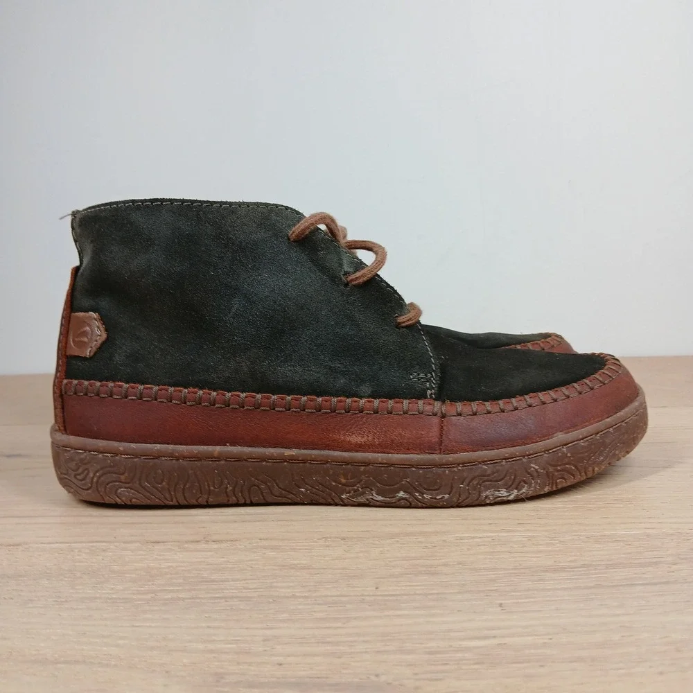 Clarks Originals Chukka Boots Mens 7.5 Green Leather Moc Toe Casual Boots
